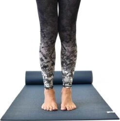 Extra Dikke Yogamat | Donkerblauw | Sticky - 6 Mm | Love Generation -Fit Gear Verkoop 1194x1200 2