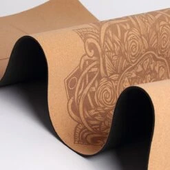 Merkloos TDR - Yoga Mat Met Tas- Natuurlijk Kurk En TPE - Vrij Van Schadelijke Stoffen, Hypoallergeen En 100% (biologisch) Afbreekbaar - Zeer Geschikt Voor Yin Yoga En Kundalini Yoga Met Draagtas En Draagband- 183x66x0,5 Cm - Mandala Bloem -Fit Gear Verkoop 1200x1200 1371
