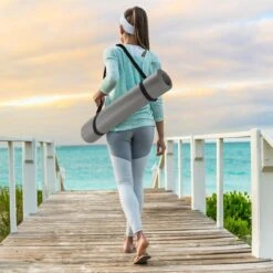 Athletix® Premium NBR Fitnessmat - 183 X 61 X 1.5 Cm - Yogamat Met Draagriem En Draagtas - Grijs 11 Athletix® Premium NBR Fitnessmat - 183 X 61 X 1.5 Cm - Yogamat Met Draagriem En Draagtas - Grijs -Fit Gear Verkoop 1200x1200 1379