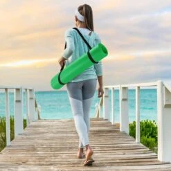 Athletix® Premium NBR Fitnessmat - Yogamat - 183 X 61 X 1.5 Cm - Met Draagriem En Draagtas - Groen 11 Athletix® Premium NBR Fitnessmat - Yogamat - 183 X 61 X 1.5 Cm - Met Draagriem En Draagtas - Groen -Fit Gear Verkoop 1200x1200 1710