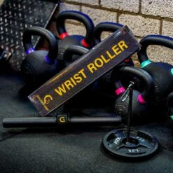 Gouden Grip Wrist Roller + GRATIS Griptraining E-book - Onderarm Trainer Kabel Roller - Grip Training - Pols Arm Trainer - Forearm Blaster - 15 Gouden Grip Wrist Roller + GRATIS Griptraining E-book - Onderarm Trainer Kabel Roller - Grip Training - Pols Arm Trainer - Forearm Blaster - -Fit Gear Verkoop 1200x1200 2195
