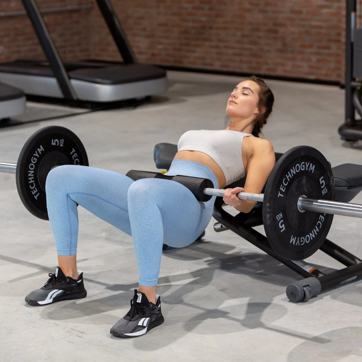 ZEUZ® Barbell Pad & 2 Stuks Enkelband Straps Fitness Set – Ankle Cuff Strap & Nekbeschermer – Zwart 9 ZEUZ® Barbell Pad & 2 Stuks Enkelband Straps Fitness Set – Ankle Cuff Strap & Nekbeschermer – Zwart - Afbeelding 7