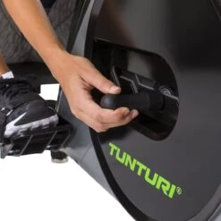 Tunturi Cardio Fit R20 Roeitrainer - Inklapbaar - Roeimachine Met 4 Weerstandsniveaus - Roeiapparaat Voor Thuis - Opklapbaar 22 Tunturi Cardio Fit R20 Roeitrainer - Inklapbaar - Roeimachine Met 4 Weerstandsniveaus - Roeiapparaat Voor Thuis - Opklapbaar -Fit Gear Verkoop 1200x1200 526