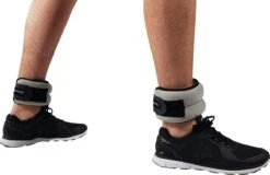 Tunturi Enkelgewichten En Polsgewichten - Gewichten - 2 X 1kg - Grijs 34 Tunturi Enkelgewichten En Polsgewichten - Gewichten - 2 X 1kg - Grijs -Fit Gear Verkoop 1200x775 4