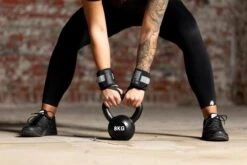 VirtuFit Gietijzeren Kettlebell Pro - Gewichten - 8 Kg - Zwart - Kettle Bell 6 VirtuFit Gietijzeren Kettlebell Pro - Gewichten - 8 Kg - Zwart - Kettle Bell -Fit Gear Verkoop 1200x800 142
