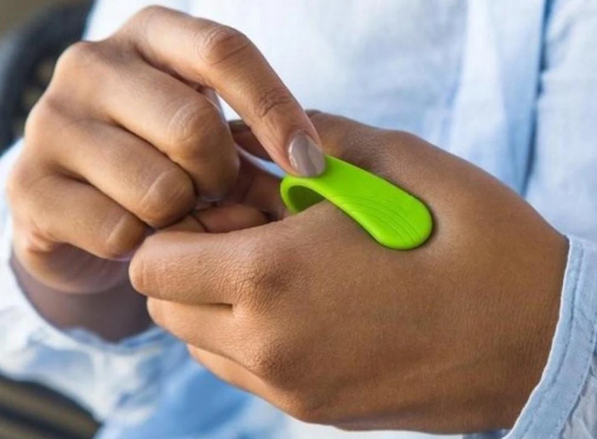 Merkloos Acurelief - Migraine - Hoofdpijn - Massage - Ontspanning - Hand - Verlichting - Stress - Meditatie - Zen - Anti Stress - Acupunctuur - Klem - Rug - Nek Massage 4 Merkloos Acurelief - Migraine - Hoofdpijn - Massage - Ontspanning - Hand - Verlichting - Stress - Meditatie - Zen - Anti Stress - Acupunctuur - Klem - Rug - Nek Massage - Afbeelding 2