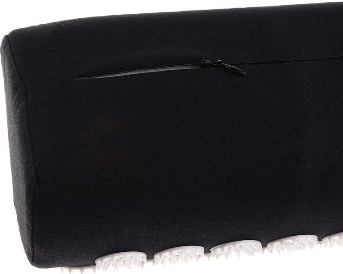 Parcura Acupressuur Mat Met Kussen 67x40 Cm - Spijkermat Acupunctuur Met 8500 Drukpunten - Incl. Draagtas - Zwart 6 Parcura Acupressuur Mat Met Kussen 67x40 Cm - Spijkermat Acupunctuur Met 8500 Drukpunten - Incl. Draagtas - Zwart - Afbeelding 4