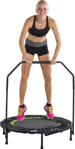 Tunturi Fitness Trampoline - Mini Trampoline - Opvouwbaar - 104cm Springoppervlak - Inclusief Beschermrand & Handgrip - Incl. Gratis Fitnessapp 19 Tunturi Fitness Trampoline - Mini Trampoline - Opvouwbaar - 104cm Springoppervlak - Inclusief Beschermrand & Handgrip - Incl. Gratis Fitnessapp -Fit Gear Verkoop 602x1200