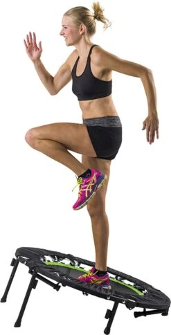 Tunturi Fitness Trampoline - Mini Trampoline - Opvouwbaar - 104cm Springoppervlak - Inclusief Beschermrand & Handgrip - Incl. Gratis Fitnessapp 16 Tunturi Fitness Trampoline - Mini Trampoline - Opvouwbaar - 104cm Springoppervlak - Inclusief Beschermrand & Handgrip - Incl. Gratis Fitnessapp -Fit Gear Verkoop 613x1200 1