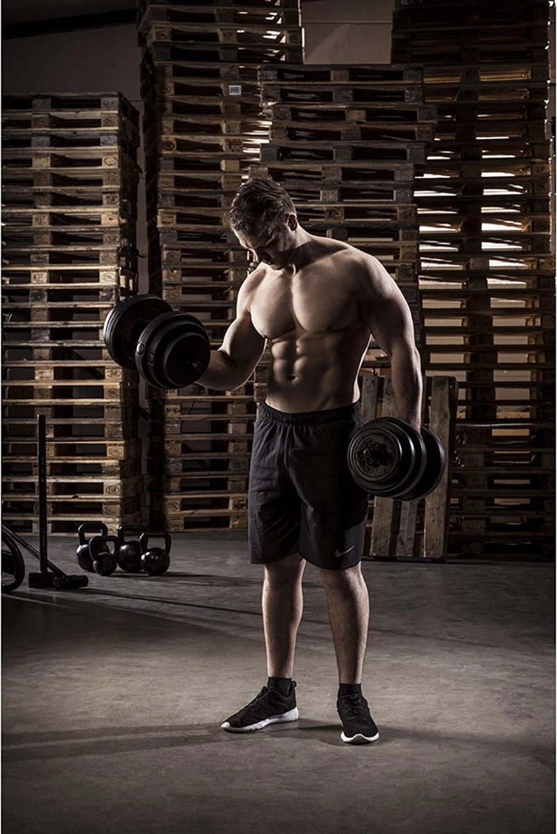 Tunturi Gewichten - Halterset - Dumbbell Set - 2 Stuks - Totaal 28kg - Zwart - Vinyl - Incl. Gratis Fitness App 9 Tunturi Gewichten - Halterset - Dumbbell Set - 2 Stuks - Totaal 28kg - Zwart - Vinyl - Incl. Gratis Fitness App - Afbeelding 7