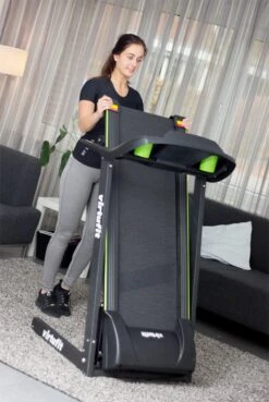 VirtuFit TR-100 Loopband - LCD Display - 15 Programma's - Inklapbaar - Belastbaar Tot 130 KG - 99% Voorgemonteerd -Fit Gear Verkoop 803x1200 1